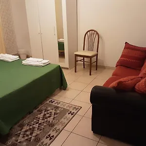 https://locazione-menini-camere.hotelinveneto.com