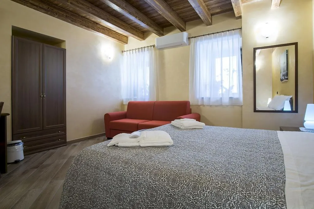 *** Guest house L'Arco Dei Sogni Hotel Malvagna Italy